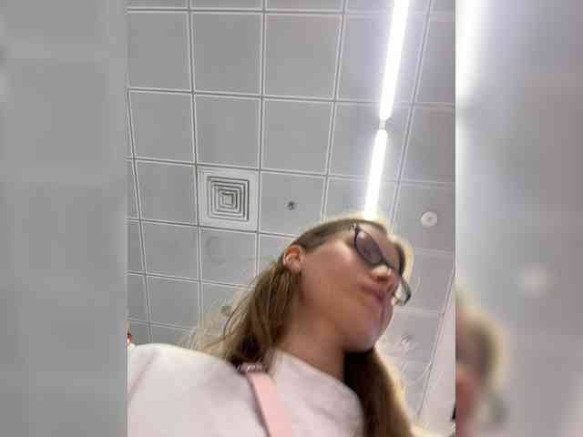 Luxxu webcam