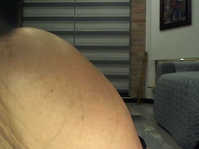 cjpq2525-2's BongaCams show and profile