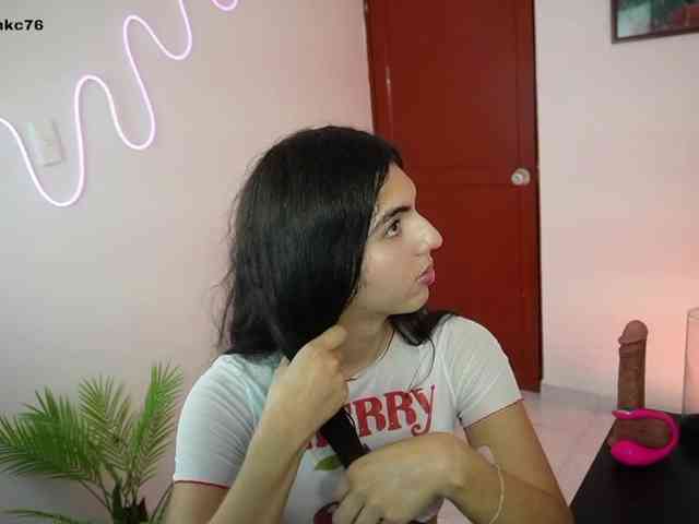 samymelo Sex Cam Show