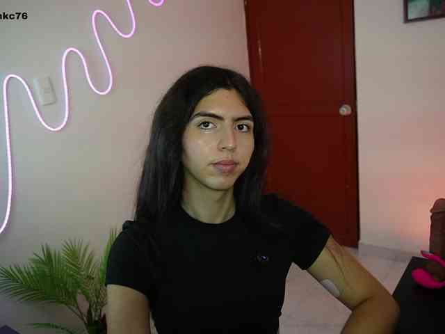 samymelo Sex Cam Show