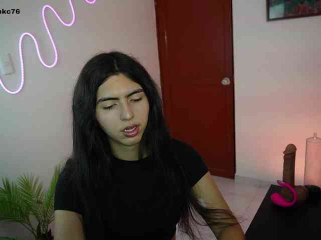 samymelo Sex Cam Show