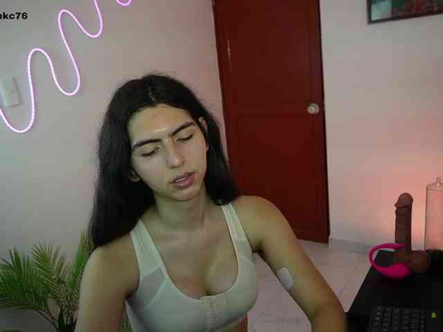 samymelo Sex Cam Show