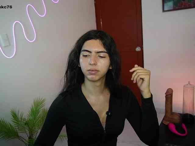samymelo Sex Cam Show