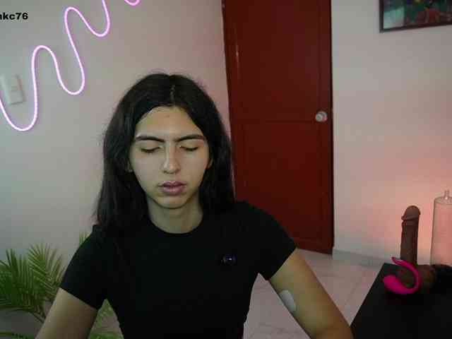 samymelo Sex Cam Show