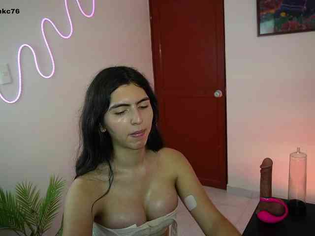 samymelo Sex Cam Show