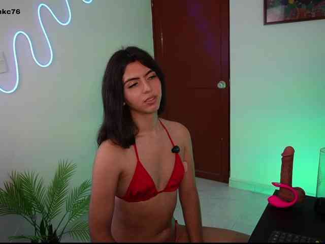 samymelo Live Webcam on BongaCams