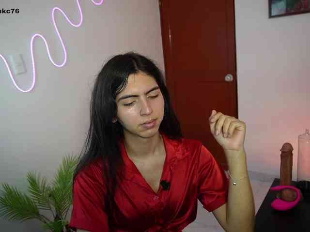 samymelo Sex Cam Show