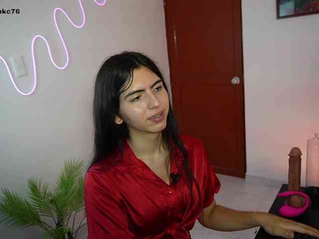 samymelo Sex Cam Show