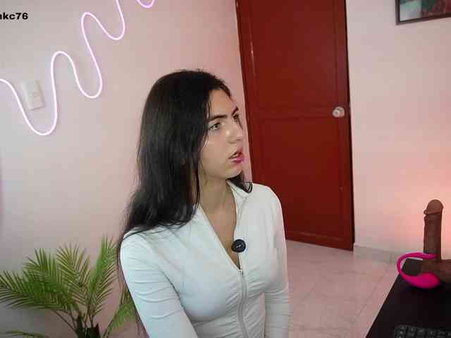 samymelo Sex Cam Show