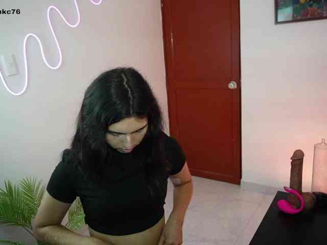 samymelo Sex Cam Show