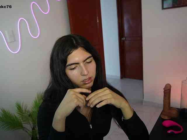 samymelo Sex Cam Show
