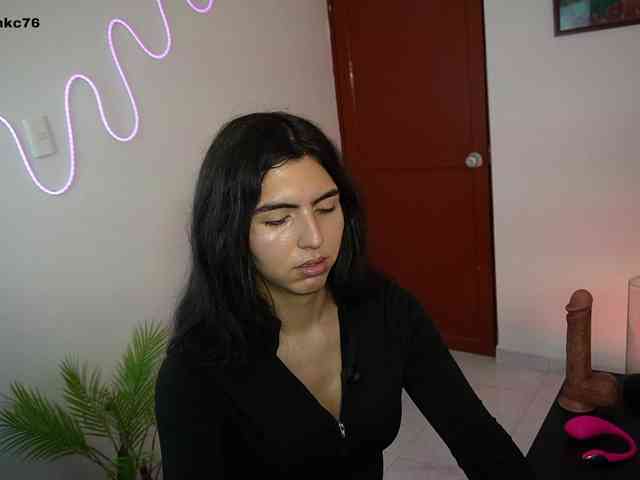 samymelo Sex Cam Show