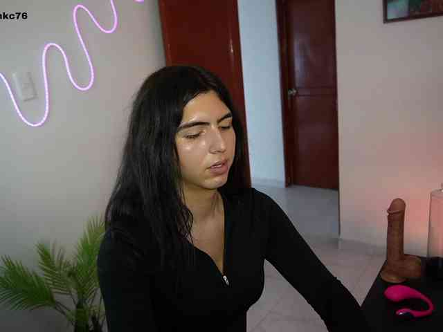 samymelo Sex Cam Show