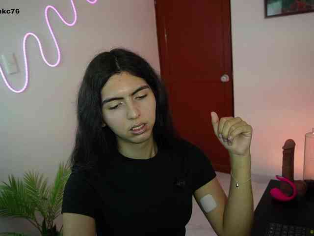 samymelo Sex Cam Show