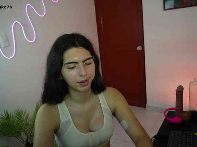 samymelo Sex Cam Show