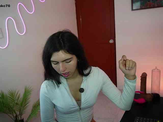samymelo Sex Cam Show