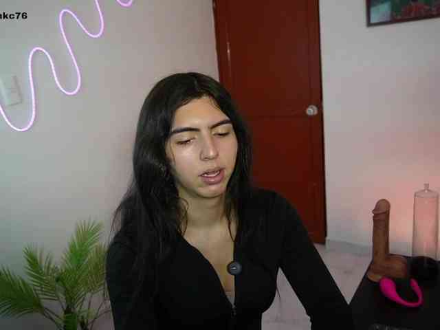 samymelo Sex Cam Show