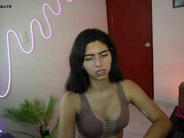 samymelo Sex Cam Show
