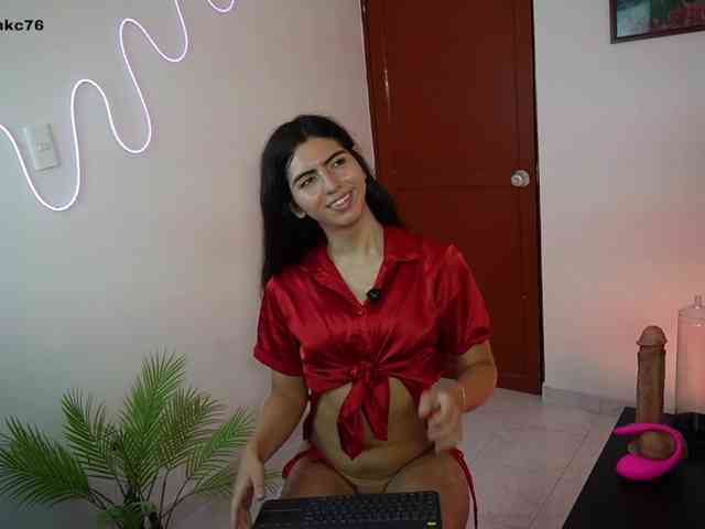samymelo Live Webcam on BongaCams
