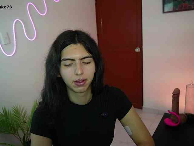 samymelo Sex Cam Show