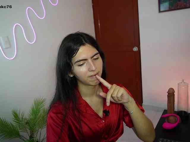 samymelo Sex Cam Show