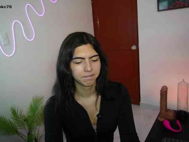 samymelo Sex Cam Show