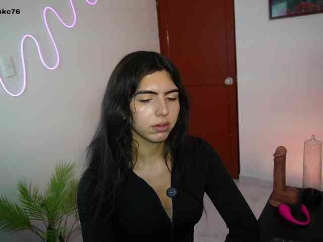 samymelo Sex Cam Show