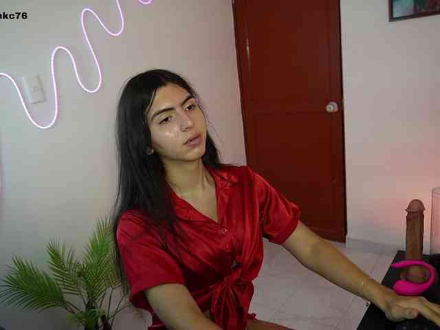 samymelo Sex Cam Show