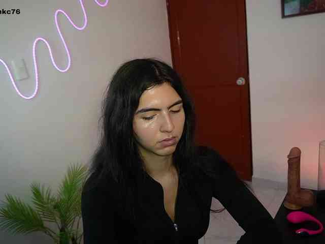 samymelo Sex Cam Show