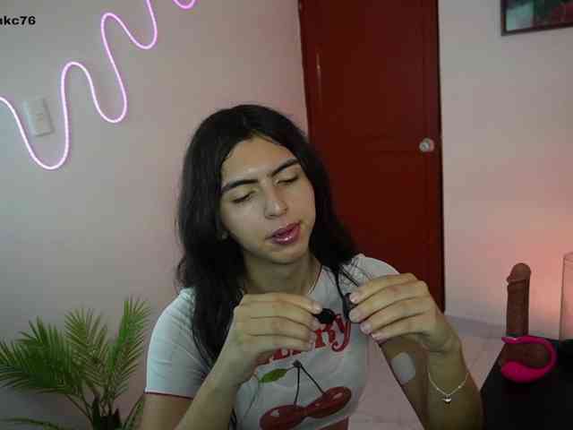 samymelo Sex Cam Show