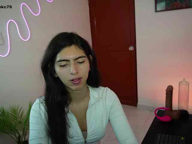 samymelo Sex Cam Show