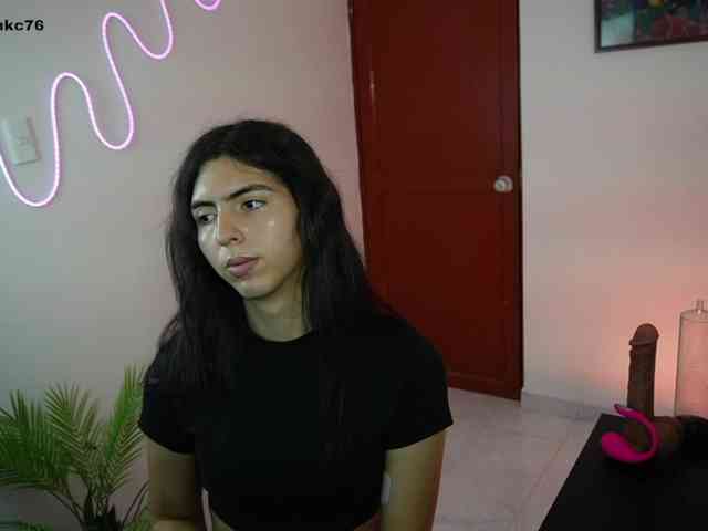 samymelo Sex Cam Show
