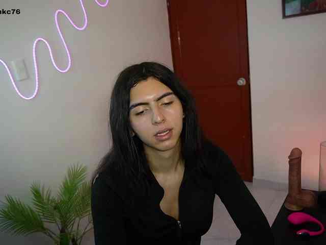 samymelo Sex Cam Show