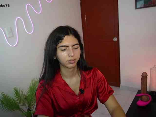samymelo Sex Cam Show