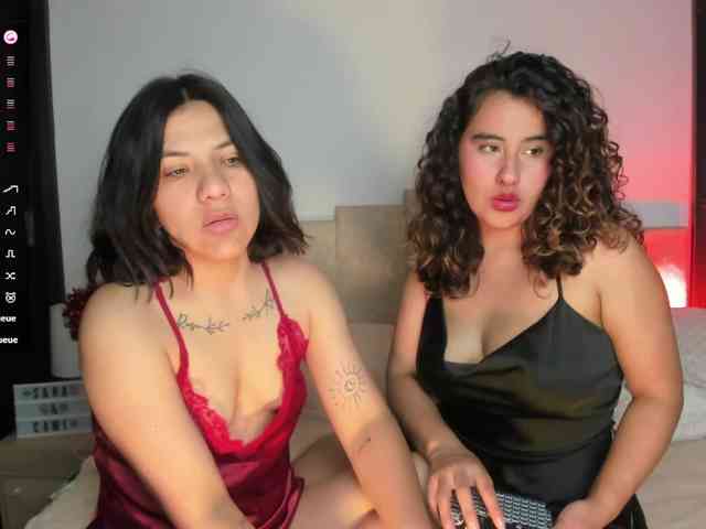 Sara-and-cami webcam