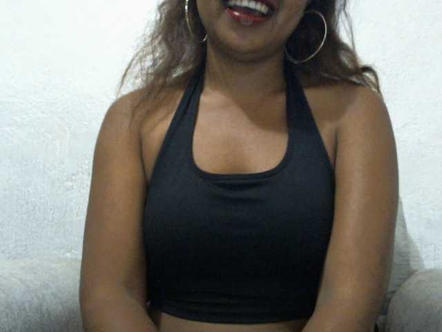 Muluna live cam on BongaCams
