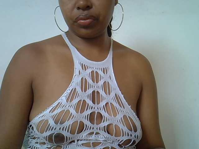 Muluna live cam on BongaCams