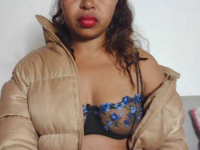 Muluna live cam on UnifiedCams