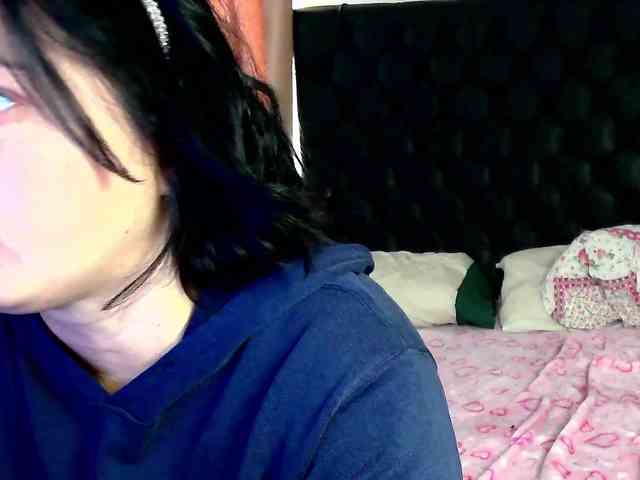 Vicctorialove webcam