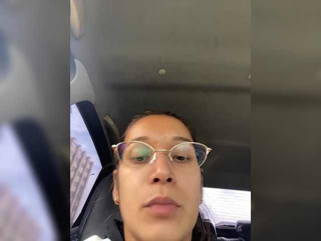 Diana14a live cam preview
