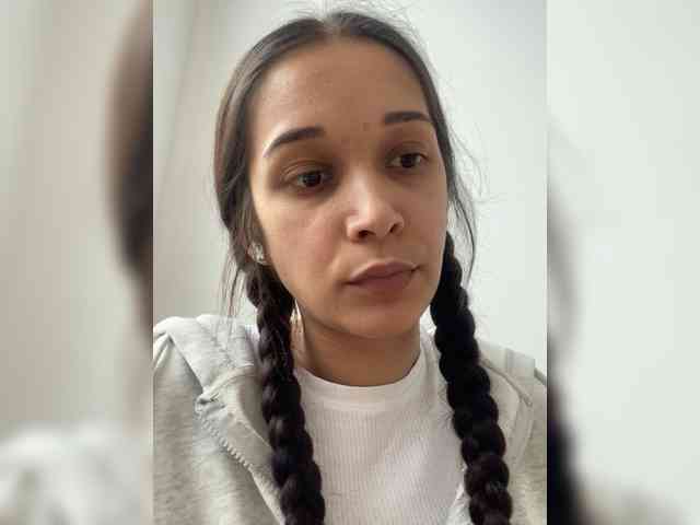 Diana14a Live Webcam on BongaCams