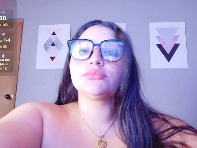 kitty4daddy live cam on BongaCams