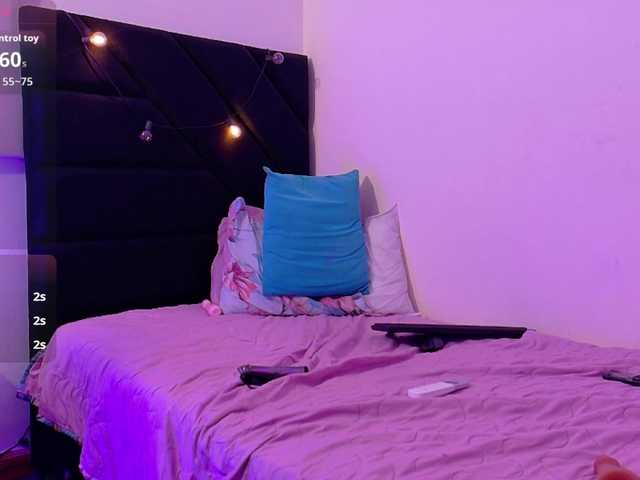 kitty4daddy live cam on BongaCams