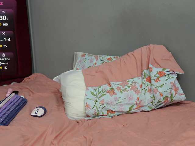 kitty4daddy live cam on BongaCams