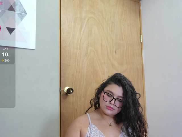 kitty4daddy live cam on BongaCams