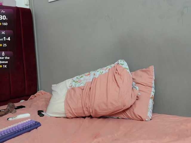 kitty4daddy live cam on BongaCams