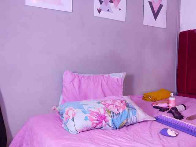 kitty4daddy's live room