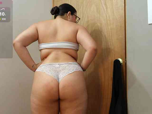 kitty4daddy Live Webcam on BongaCams