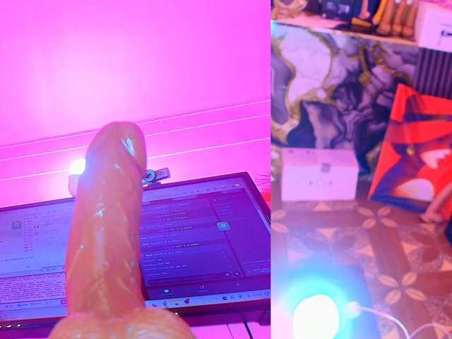 dakotamilf-hot live cam on BongaCams