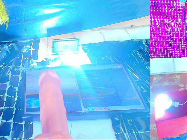dakotamilf-hot live cam on BongaCams